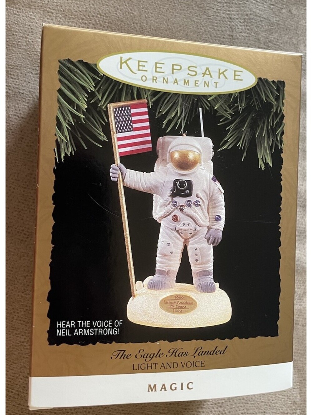 1994 Hallmark THE EAGLE HAS LANDED Magic Light Voice Nasa Astronaut Ornament